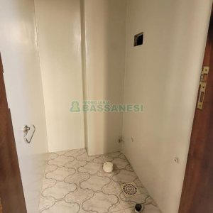 Apartamento com 82m², 2 dormitórios, 2 vagas, no bairro Centro em Caxias do Sul para Alugar ou Comprar