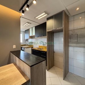 Apartamento com 58m², 2 dormitórios, 1 vaga, no bairro Santa Lúcia em Caxias do Sul para Alugar