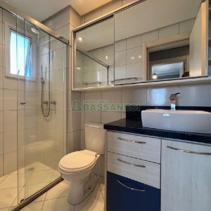 Apartamento com 58m², 2 dormitórios, 1 vaga, no bairro Santa Lúcia em Caxias do Sul para Alugar