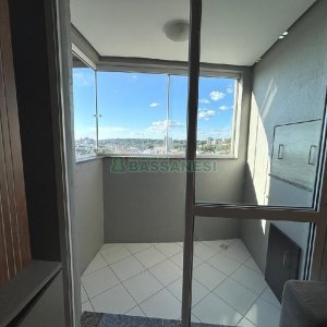 Apartamento com 58m², 2 dormitórios, 1 vaga, no bairro Santa Lúcia em Caxias do Sul para Alugar