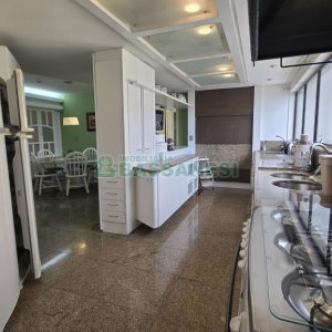 Apto Mobiliado com 374m², 3 dormitórios, 4 vagas, no bairro Madureira em Caxias do Sul para Alugar ou Comprar