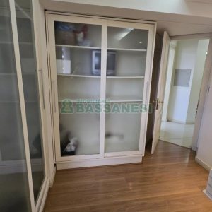 Apto Mobiliado com 374m², 3 dormitórios, 4 vagas, no bairro Madureira em Caxias do Sul para Alugar ou Comprar