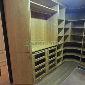 Apto Mobiliado com 374m², 3 dormitórios, 4 vagas, no bairro Madureira em Caxias do Sul para Alugar ou Comprar