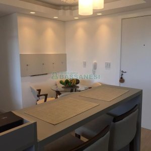 Apartamento com 53m², 2 dormitórios, 1 vaga, no bairro Santa Lúcia em Caxias do Sul para Comprar