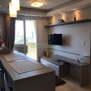 Apartamento com 53m², 2 dormitórios, 1 vaga, no bairro Santa Lúcia em Caxias do Sul para Comprar