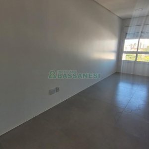Apartamento com 42m², 1 vaga, no bairro Lourdes em Caxias do Sul para Alugar