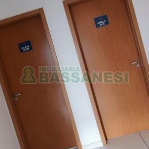 Kitinete com 25m², 1 dormitório, no bairro Cidade Nova em Caxias do Sul para Comprar