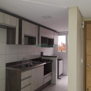 Apartamento com 56m², 2 dormitórios, 2 vagas, no bairro Colina do Sol em Caxias do Sul para Comprar