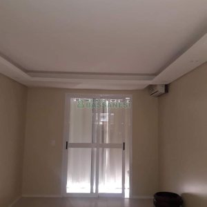 Apartamento com 56m², 2 dormitórios, 2 vagas, no bairro Colina do Sol em Caxias do Sul para Comprar