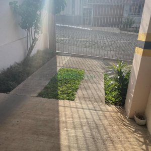 Apartamento com 56m², 2 dormitórios, 2 vagas, no bairro Colina do Sol em Caxias do Sul para Comprar