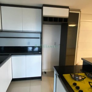 Apartamento com 77m², 2 dormitórios, 6 vagas, no bairro Colina Sorriso em Caxias do Sul para Comprar