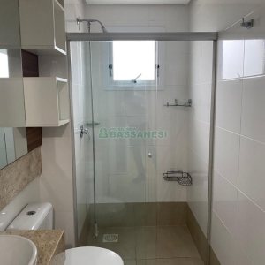 Apartamento com 77m², 2 dormitórios, 6 vagas, no bairro Colina Sorriso em Caxias do Sul para Comprar