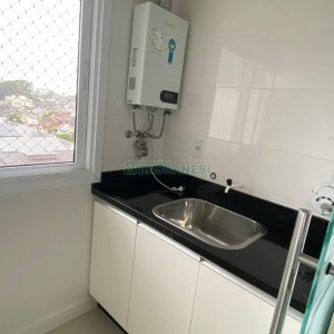 Apartamento com 77m², 2 dormitórios, 6 vagas, no bairro Colina Sorriso em Caxias do Sul para Comprar