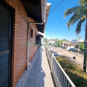 Predio com 493m², no bairro Santa Catarina em Caxias do Sul para Comprar