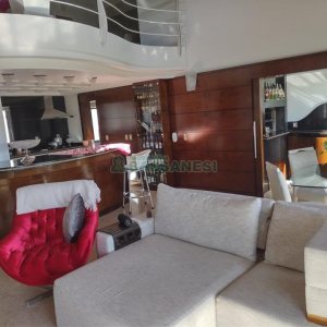 Apartamento com 245m², 3 dormitórios, 2 vagas, no bairro Centro em Caxias do Sul para Alugar ou Comprar