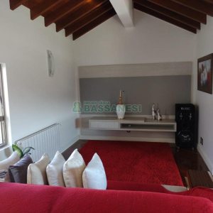 Apartamento com 245m², 3 dormitórios, 2 vagas, no bairro Centro em Caxias do Sul para Alugar ou Comprar