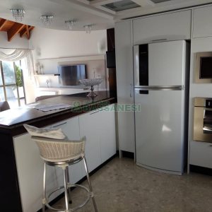 Apartamento com 245m², 3 dormitórios, 2 vagas, no bairro Centro em Caxias do Sul para Alugar ou Comprar