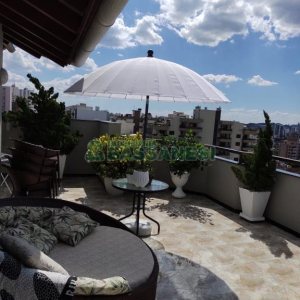 Apartamento com 245m², 3 dormitórios, 2 vagas, no bairro Centro em Caxias do Sul para Alugar ou Comprar