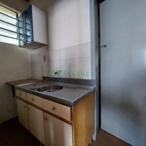 Pavilhão com 520m², no bairro Pio X em Caxias do Sul para Comprar