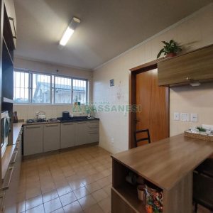Apartamento com 139m², 3 dormitórios, 1 vaga, no bairro Medianeira em Caxias do Sul para Comprar