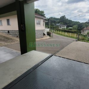 Pavilhão com 1000m², no bairro Maestra em Caxias do Sul para Alugar