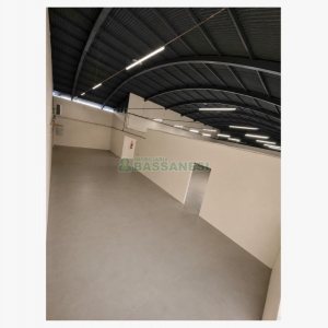 Pavilhão com 1000m², no bairro Maestra em Caxias do Sul para Alugar