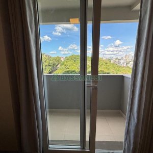 Apto Mobiliado com 68m², 2 dormitórios, 2 vagas, no bairro Madureira em Caxias do Sul para Alugar