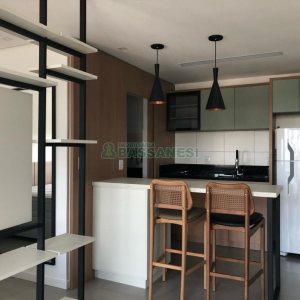 Apto Mobiliado com 42m², 1 dormitório, 1 vaga, no bairro Lourdes em Caxias do Sul para Alugar