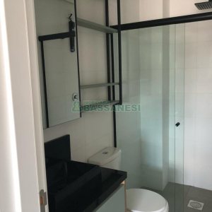 Apto Mobiliado com 42m², 1 dormitório, 1 vaga, no bairro Lourdes em Caxias do Sul para Alugar