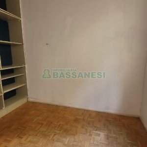 Apartamento com 76m², 2 dormitórios, 1 vaga, no bairro Madureira em Caxias do Sul para Alugar