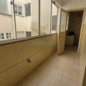 Apartamento com 76m², 2 dormitórios, 1 vaga, no bairro Madureira em Caxias do Sul para Alugar