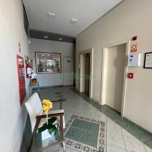 Apartamento com 80m², 2 dormitórios, 1 vaga, no bairro Pio X em Caxias do Sul para Comprar