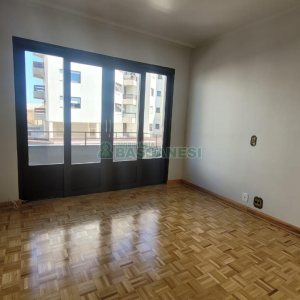 Apartamento com 82m², 2 dormitórios, 1 vaga, no bairro Santa Catarina em Caxias do Sul para Comprar