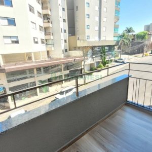 Apartamento com 82m², 2 dormitórios, 1 vaga, no bairro Santa Catarina em Caxias do Sul para Comprar