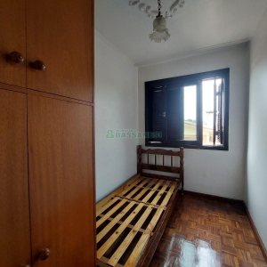 Casa com 70m², 2 dormitórios, no bairro Rio Branco em Caxias do Sul para Alugar