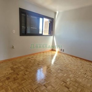 Apartamento com 88m², 2 dormitórios, 1 vaga, no bairro Santa Catarina em Caxias do Sul para Comprar