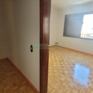 Apartamento com 88m², 2 dormitórios, 1 vaga, no bairro Santa Catarina em Caxias do Sul para Comprar
