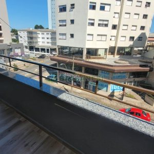 Apartamento com 88m², 2 dormitórios, 1 vaga, no bairro Santa Catarina em Caxias do Sul para Comprar