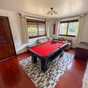 Casa com 389m², 6 dormitórios, no bairro Universitário em Caxias do Sul para Comprar