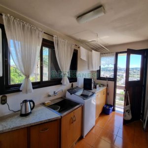 Casa com 389m², 6 dormitórios, no bairro Universitário em Caxias do Sul para Comprar