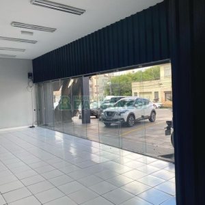 Loja com 192m², no bairro São Pelegrino em Caxias do Sul para Alugar