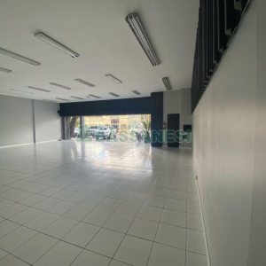 Loja com 192m², no bairro São Pelegrino em Caxias do Sul para Alugar