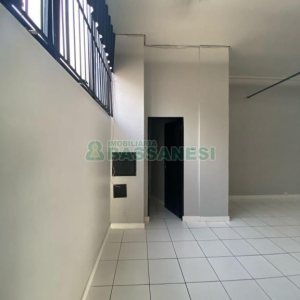 Loja com 192m², no bairro São Pelegrino em Caxias do Sul para Alugar