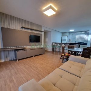 Apartamento com 88m², 2 dormitórios, 2 vagas, no bairro Santa Catarina em Caxias do Sul para Comprar