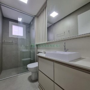Apartamento com 88m², 2 dormitórios, 2 vagas, no bairro Santa Catarina em Caxias do Sul para Comprar