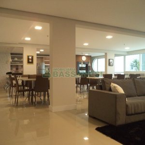 Sala com 30m², no bairro Villagio Iguatemi em Caxias do Sul para Alugar