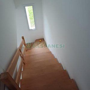 Sobrado com 77m², 3 dormitórios, no bairro São Luiz em Caxias do Sul para Comprar