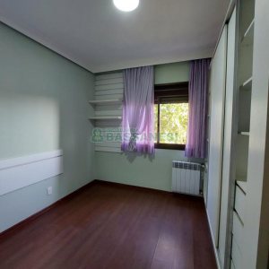 Apto Mobiliado com 100m², 3 dormitórios, 2 vagas, no bairro Pio X em Caxias do Sul para Alugar ou Comprar