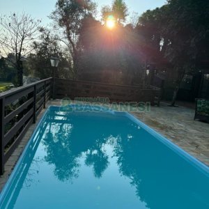 Chácara com 325m², 4 dormitórios, 3 vagas, no bairro Pedancino em Caxias do Sul para Comprar