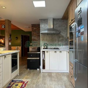 Chácara com 325m², 4 dormitórios, 3 vagas, no bairro Pedancino em Caxias do Sul para Comprar